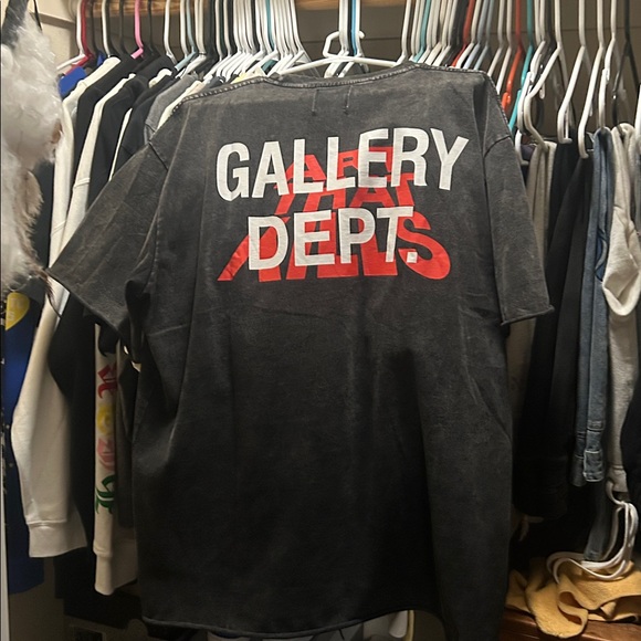 Gallery Dept Gray Graphic - Picture 3 of 5